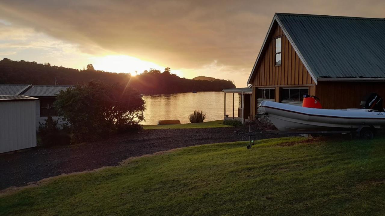 Marina Vista Cabin Tutukaka Exterior photo